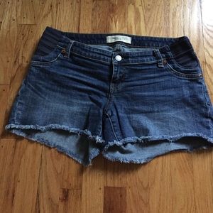 GAP 1969 Demin Maternity Shorts